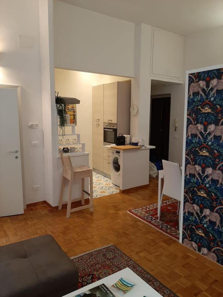 Charming Loft In Piazza Di Spagna Apartment โรม ภายนอก รูปภาพ