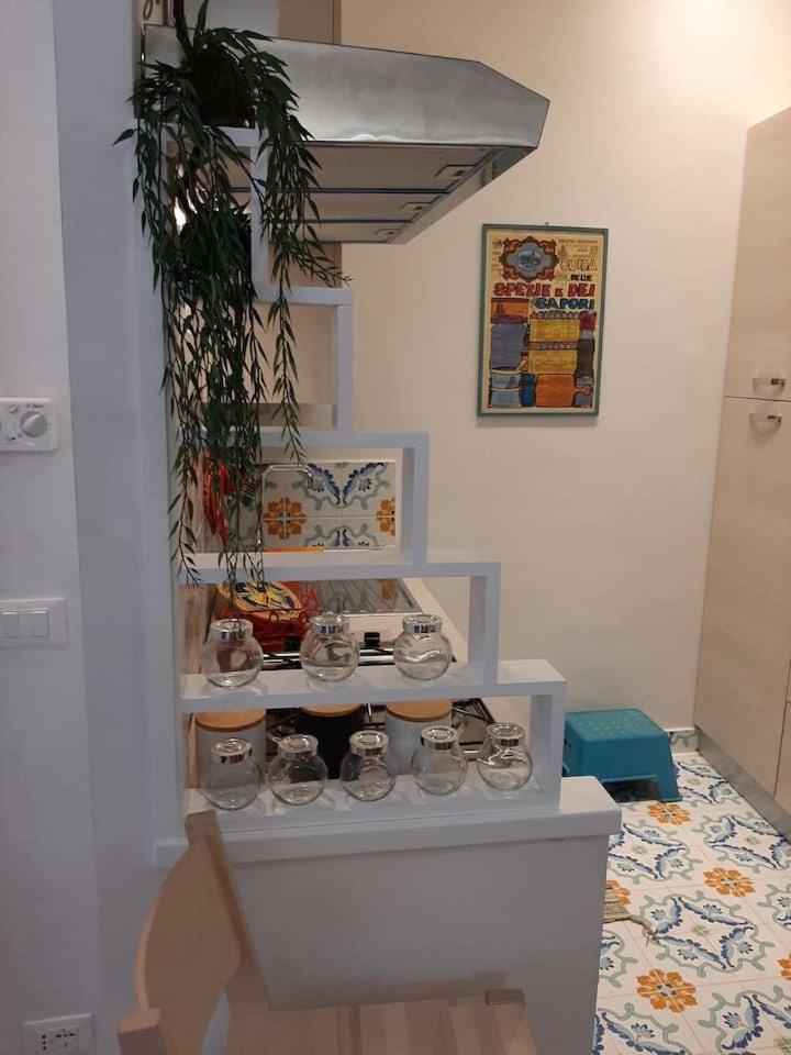 Charming Loft In Piazza Di Spagna Apartment โรม ภายนอก รูปภาพ