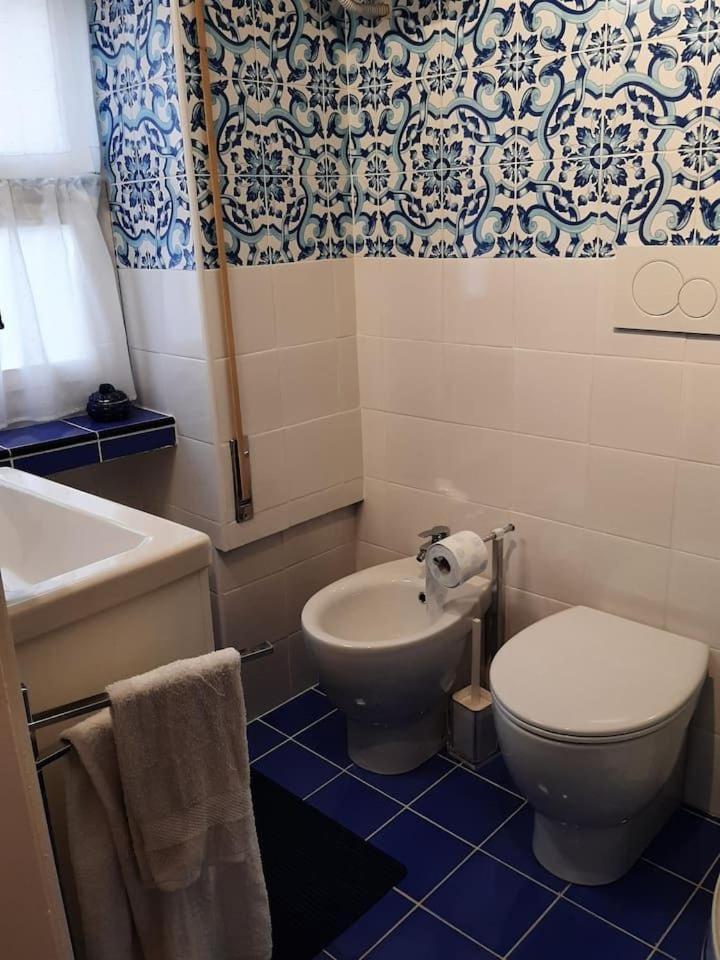 Charming Loft In Piazza Di Spagna Apartment โรม ภายนอก รูปภาพ